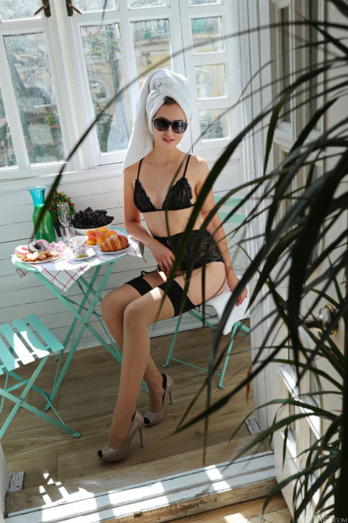 1v0Q7g4Y3t8Q fapit cc 02