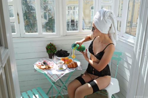 1v0Q7g4Y3t8Q fapit cc 03