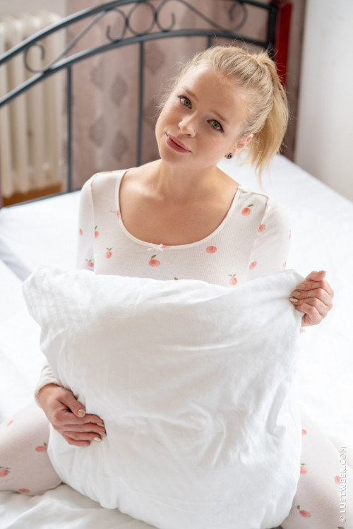 1y3B2h0H6z9Q fapit cc 001