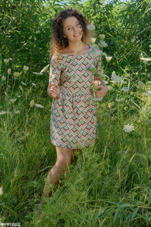 1i2V4j1F3w8V fapit cc 002