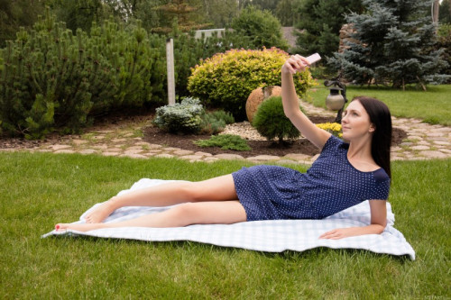 1i8T3f3V1h8Y fapit cc 002