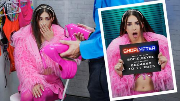 Sofie Reyez – Case 8004262 Keep the Heels