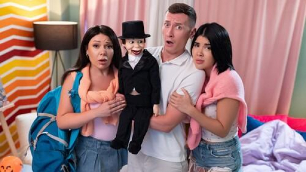 Lady Dee, Lola Bratz – The Haunted Dirty Dummy