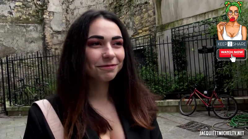 Ashley Italian Student